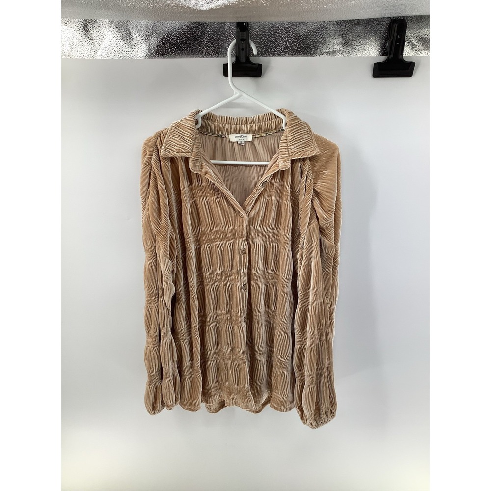 Umgee USA Champagne Beige Smocked Velvet Button Down Top Long Sleeve Medium